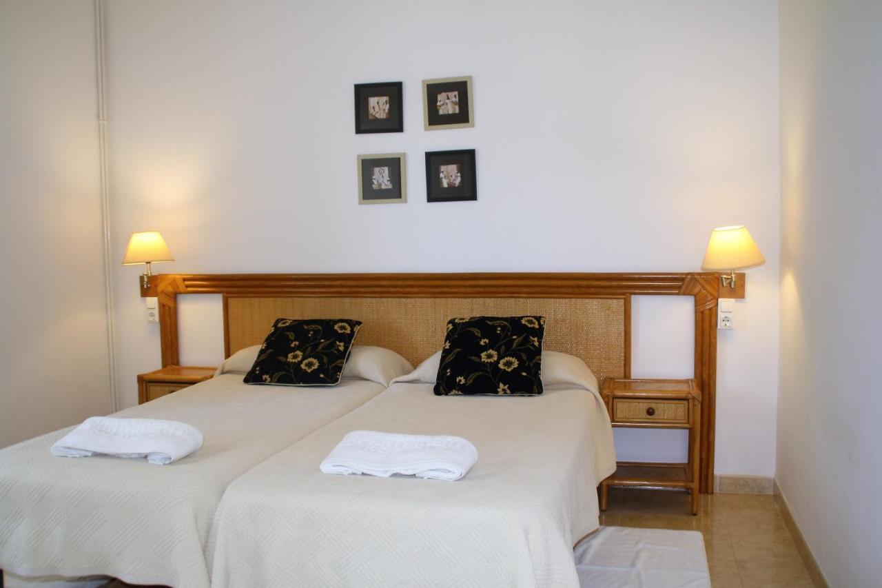 Apartaments Margarita Sabina Pinell Кастел Пладжа де Аро Екстериор снимка