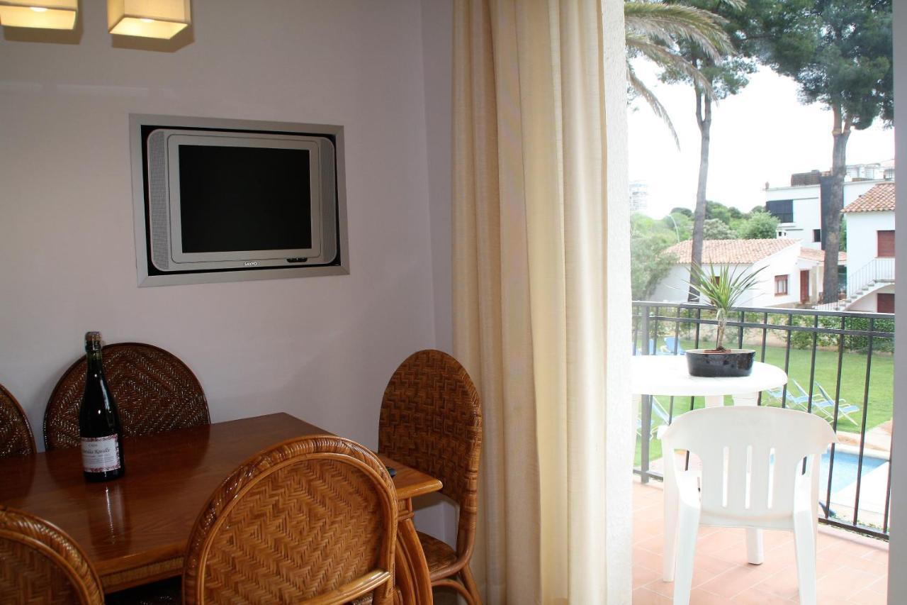 Apartaments Margarita Sabina Pinell Кастел Пладжа де Аро Екстериор снимка